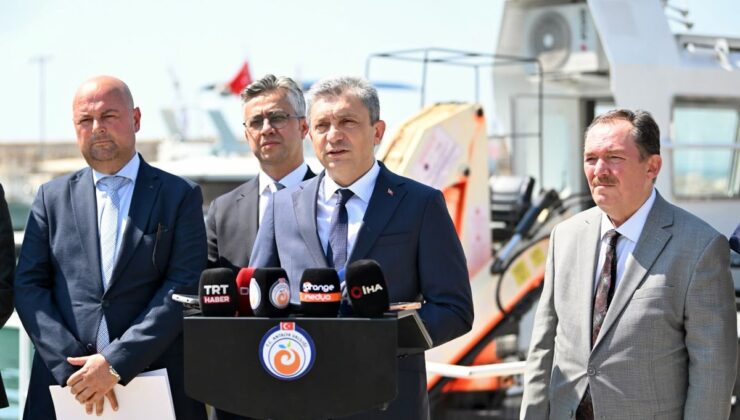 Antalya’da Deniz Temizliği: 10 Günde 27 Metreküp Atık Toplandı