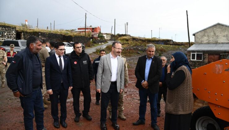 Ardahan Valisi Çıldır’da Hasar İncelemelerinde Bulundu