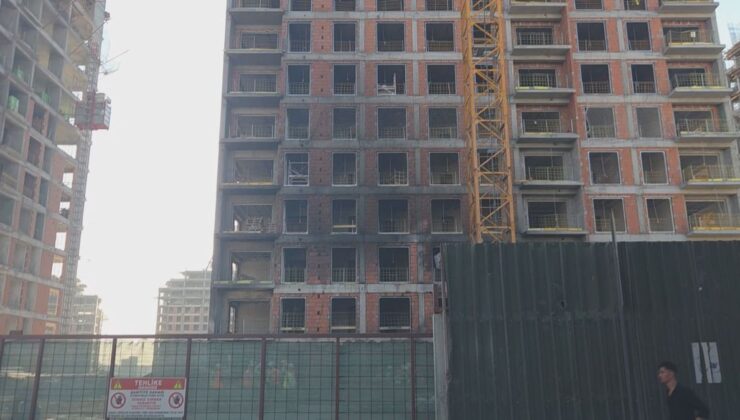 Bağcılar’da İnşaat Yangını: Kule Vinci ve Malzemeler Zarar Gördü