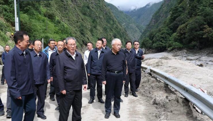 Başbakan Li Qiang, Xizang’daki Heyelan Felaketi Sonrası Kurtarma Çalışmalarını Yerinde İnceledi