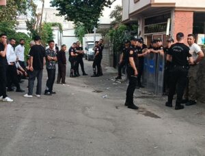 Batman’da annesini öldürüp çöp konteynerine attı, emniyete gidip teslim oldu