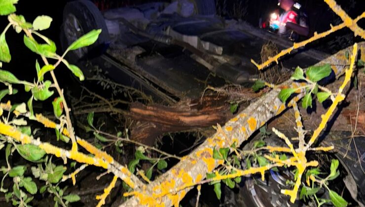 Bolu’da takla atan otomobilde 2 yaralı