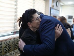 DEM Parti’den Leyla Zana’ya Taziye Ziyareti
