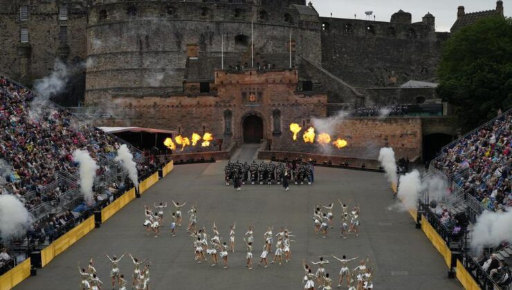 Edinburgh’da Kültür Festivali Heyecanı Başladı