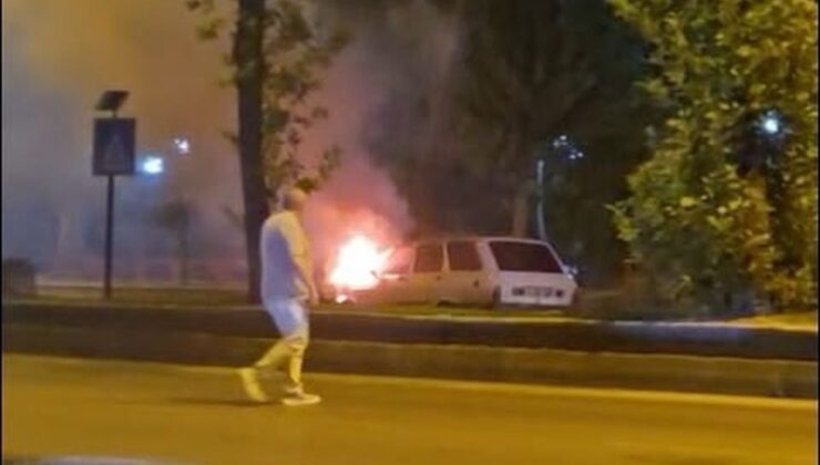Efeler’de Seyir Halindeki Otomobilde Yangın