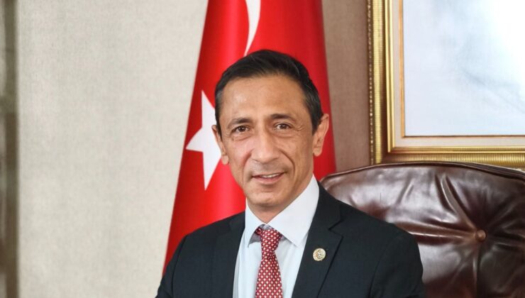 Eğitim Gücü Sen’den öğretmenlere önlük uygulamasına tepki: Eylem kararı aldık