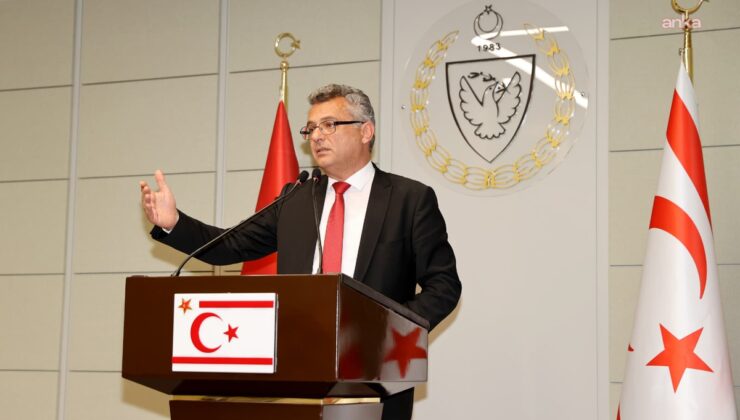 Erhürman: Büyük Zafer, tarihin akışını değiştiren eşsiz bir dönüm noktasıdır