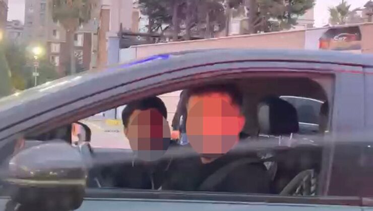 Esenyurt’ta tek şeritli yolda yol verme kavgası: Saldırı anı kamerada