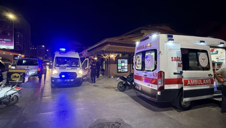 Eskişehir’de otomobil ile motosikletin çarpıştığı kazada 2 kişi yaralandı