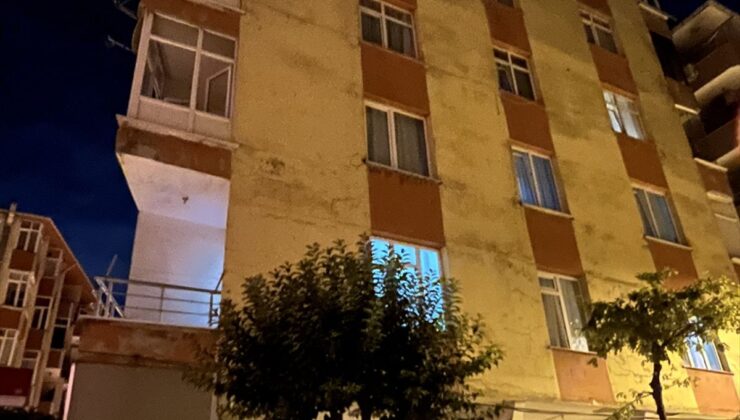 Güngören’de Balkon Çöktü: Bina Tahliye Edildi