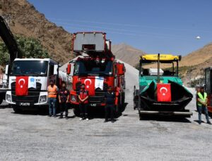 Hakkari’ye 20 yeni araç ve iş makinesi