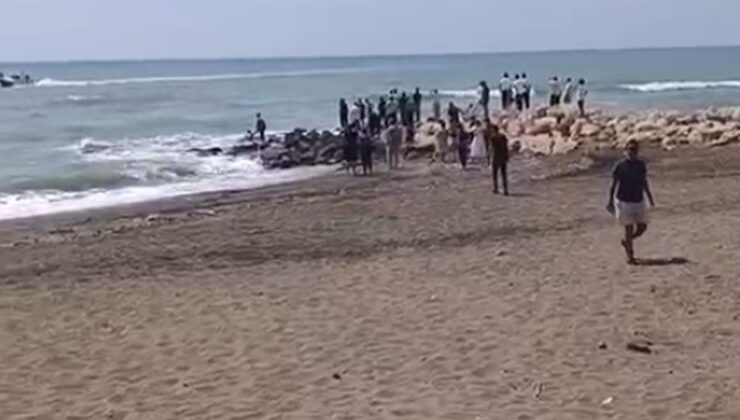 Hatay’da Denizde Kaybolan Çocuk Aranıyor