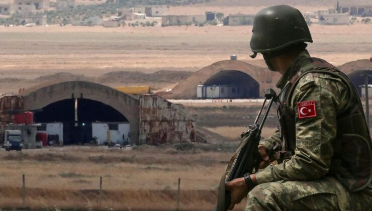 İsrail’in 8 kez vurduğu üste Türk askeri var mı? Suriye açıkladı