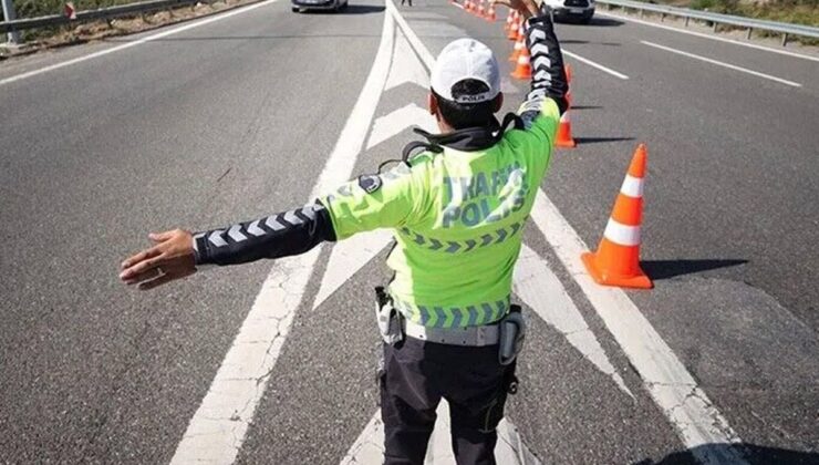 İstanbul’da Zafer Bayramı provası nedeniyle bazı yollar kapatıldı
