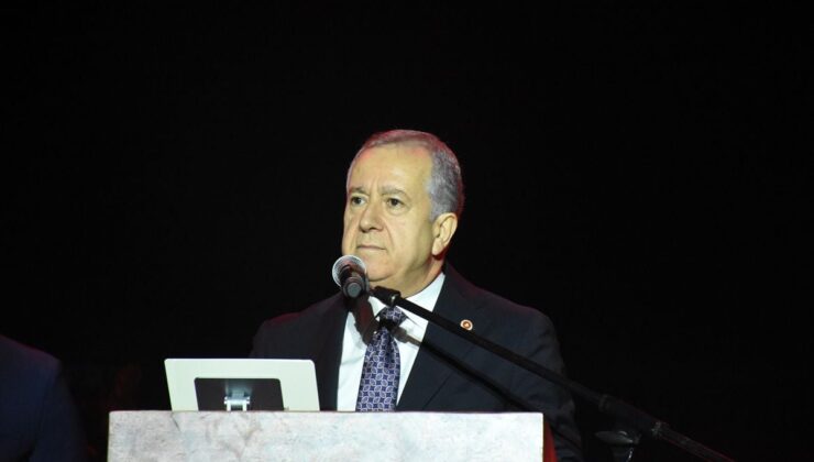 Karaman’da 8. Uluslararası Türk Dünyası Şöleni sürüyor