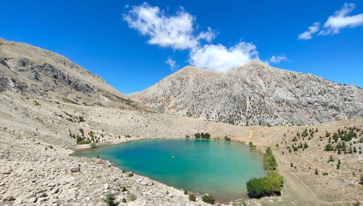 Kaş’taki Yeşilgöl: Doğaseverlerin Serin Kaçış Noktası