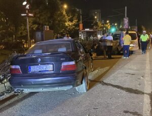 Kayseri’de İki Otomobil Çarpıştı: 3 Yaralı