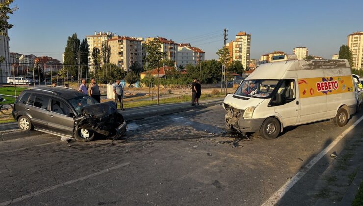 Kayseri’de korkunç kaza: 2 yaralı