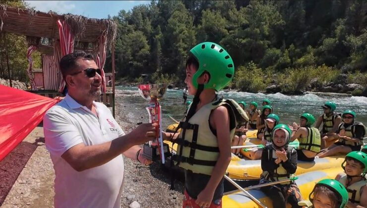 Manavgat’ta Zafer Bayramı Rafting Heyecanı