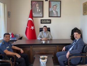 Marmaris’te emniyet müdürlerinden kaymakama ziyaret