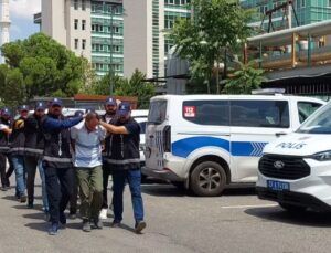 Milletvekili Melih Meriç’e bıçaklı saldırıda 5 şüpheli adliyede