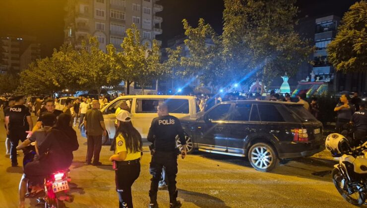 Nizip’te Polisten Kaçan Sürücü 3 Araca Çarptı