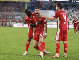 Samsunspor, Rizespor’u 2-0 Mağlup Etti
