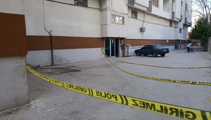 Siverek’te Balkondan Düşen Kadın Hayatını Kaybetti