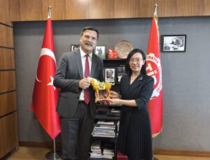 TİP Genel Başkanı Erkan Baş, Çin’in Yeni Siyasi Müsteşarı’nı TBMM’de Kabul Etti