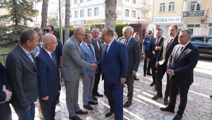 Vali Canbolat Çubuk’ta Esnaf ve Vatandaşlarla Buluştu