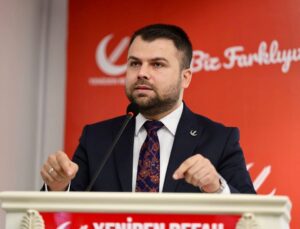 Yeniden Refah’tan gençlerin ahlakı için Bakanlığa çağrı