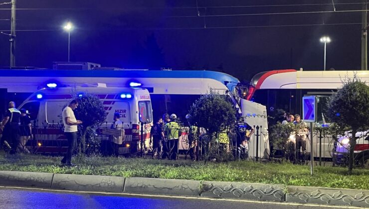 Zeytinburnu’nda Tramvay Kazası: Yaralılar Var