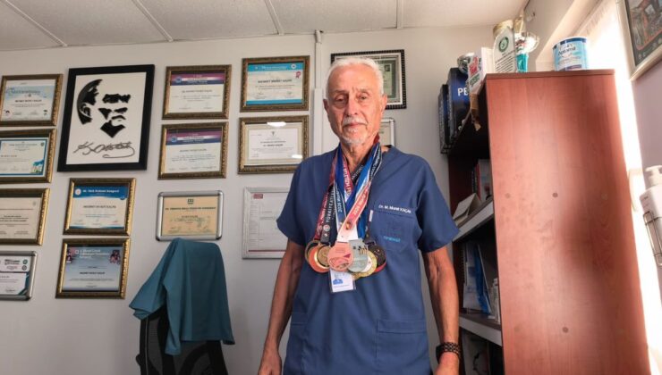 80 yaşındaki doktor atlet Murat Kaçar, 98. madalyasını kazandı