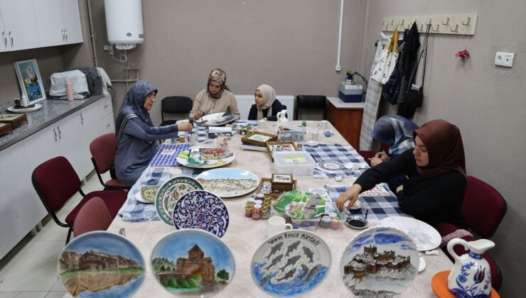 <a href="/finans/">FİNANS</a>