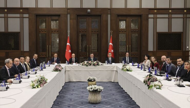 <a href="/finans/">FİNANS</a>