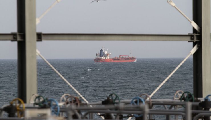 ABD: İran’a ait 5 ham petrol tankerini batırdık