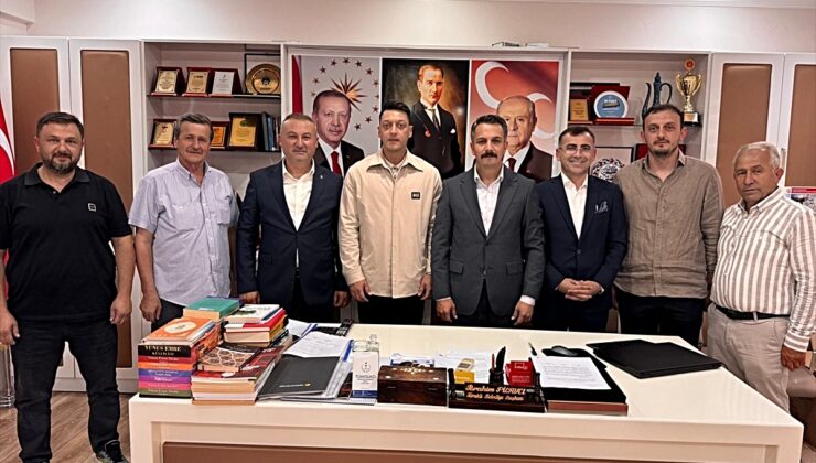 AK Parti MKYK Üyesi Özil, Sakarya’da ziyaretler bulundu