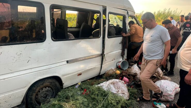Akçakale’de Minibüs Kanalına Devrildi: 15 Yaralı
