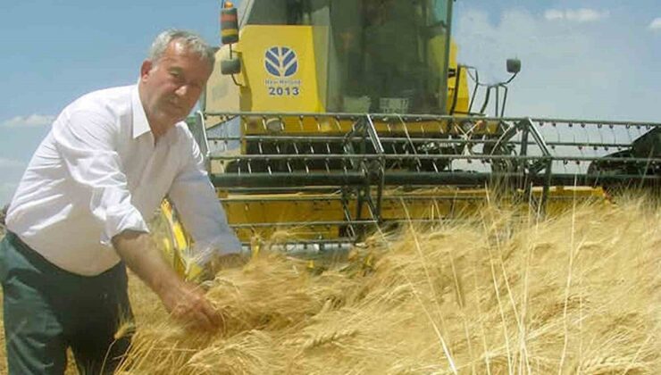 Altun, İç Kale Camii’nin 6 Şubat depremlerinde zarar gördüğünü söyledi