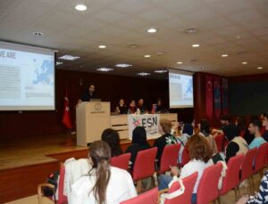 Anadolu Üniversitesi’nde Erasmus+ ve Orhun değişim öğrencilerine oryantasyon yapıldı