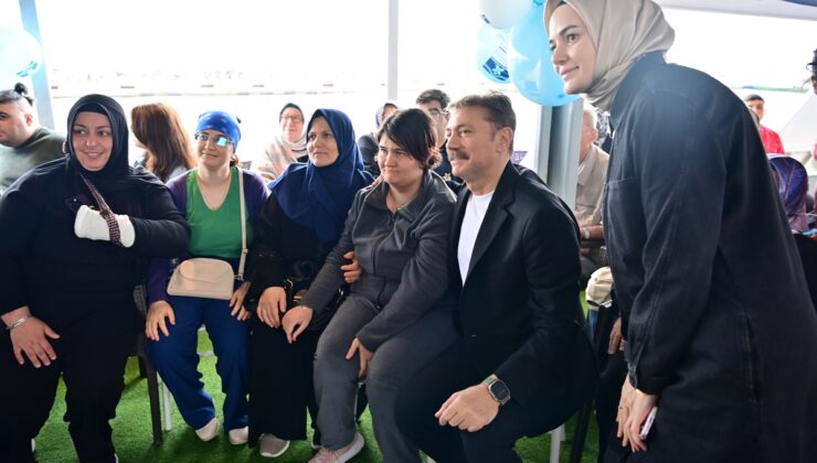 Bahçelievler Belediyesi özel gereksinimli bireyler için ‘Boğaz turu’ düzenledi
