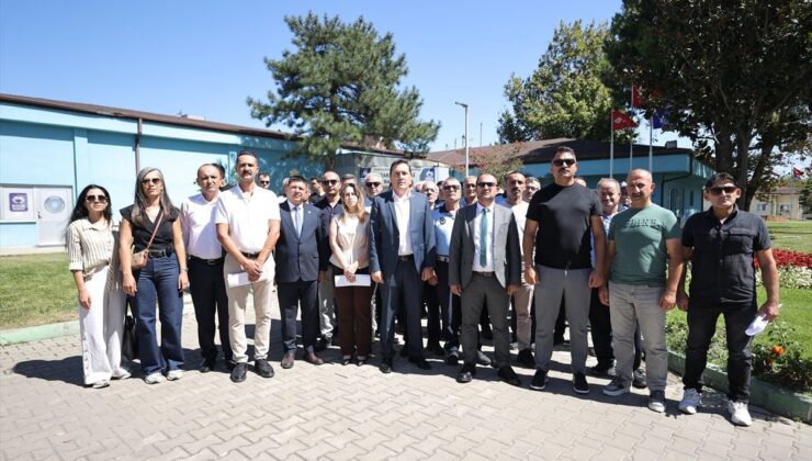 Bursa’da zabıta personeline yönelik şiddet protesto edildi