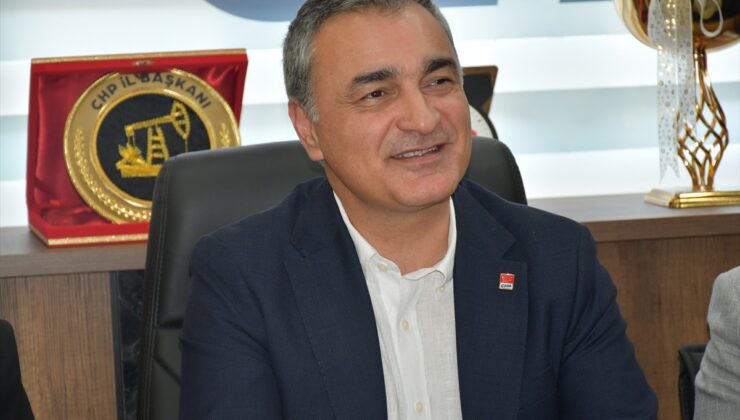 CHP Sözcüsü Müslim Sarı Batman’da Terörsüz Türkiye sürecine destek verdi