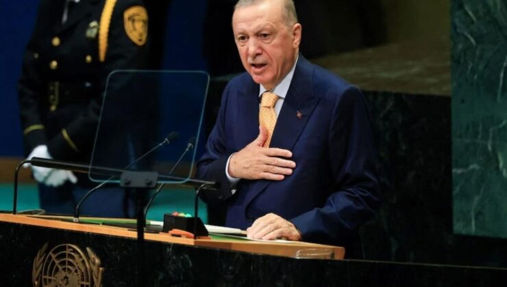 Cumhurbaşkanı Erdoğan, BM Genel Kurulu kürsüsünde Sezai Karakoç’un şiirini okudu
