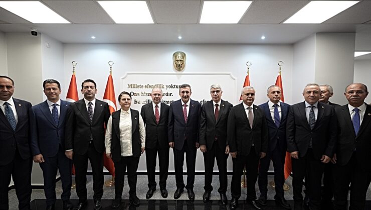 Cumhurbaşkanı Yardımcısı Yılmaz, Osmaniye Valiliğini ziyaret etti
