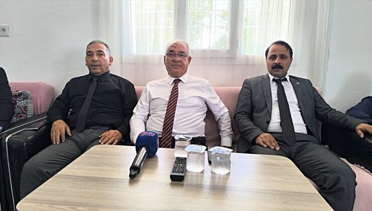DSP Genel Başkanı Önder Aksakal, Şanlıurfa Suruç’ta vatandaşların sorunlarını dinledi