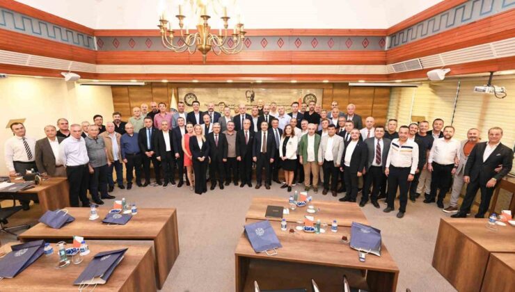 DTO Meclisi’nde Denizli’nin ilk 8 ayda ihracatta 8’inci sırada olduğu açıklandı