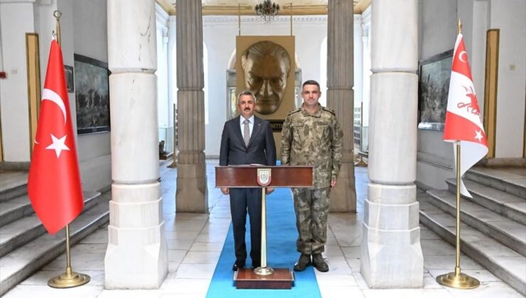 Edirne Valisi’nden Garnizon Komutanına İade-i Ziyaret