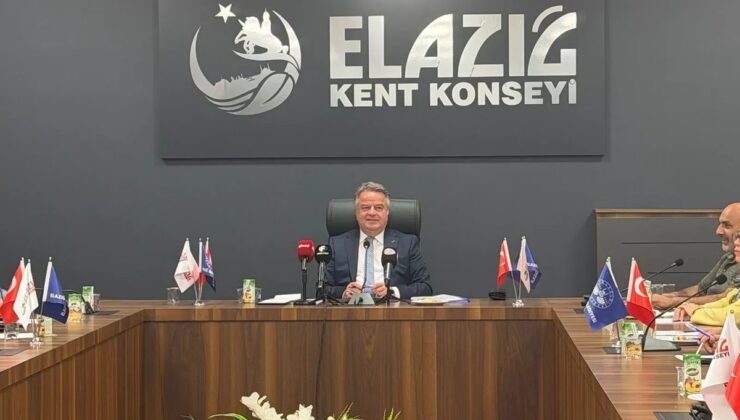 Elazığ Kent Konseyi, 206 oyla yeniden seçilen Başkan Koca ile ilk toplantısını yaptı