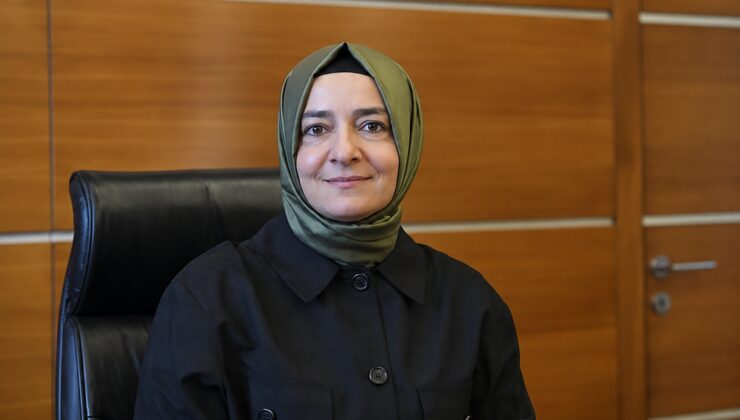 Gazeteci İsmail Kılıçarslan’dan Fatma Betül Sayan Kaya’ya zehir zemberek sözler: 165 milyon lirayı nereden buldun?